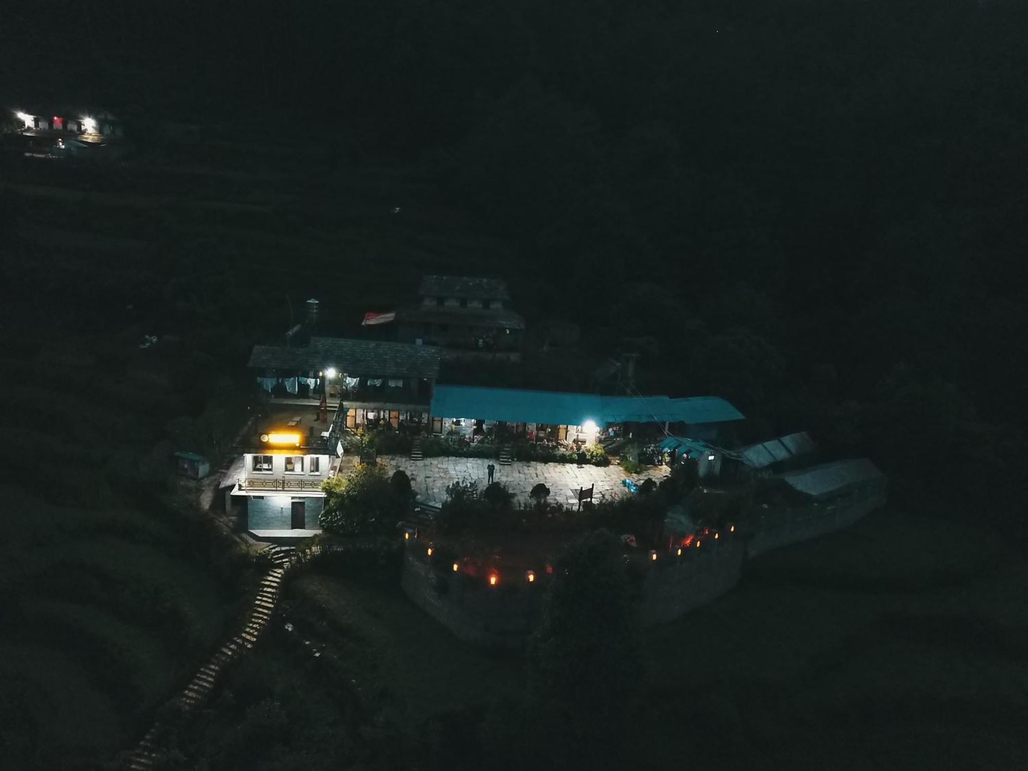 Panorama View Point Lodge And Restaurant, Annapurna-10, Ghandruk ,Agarju Astam Exteriér fotografie